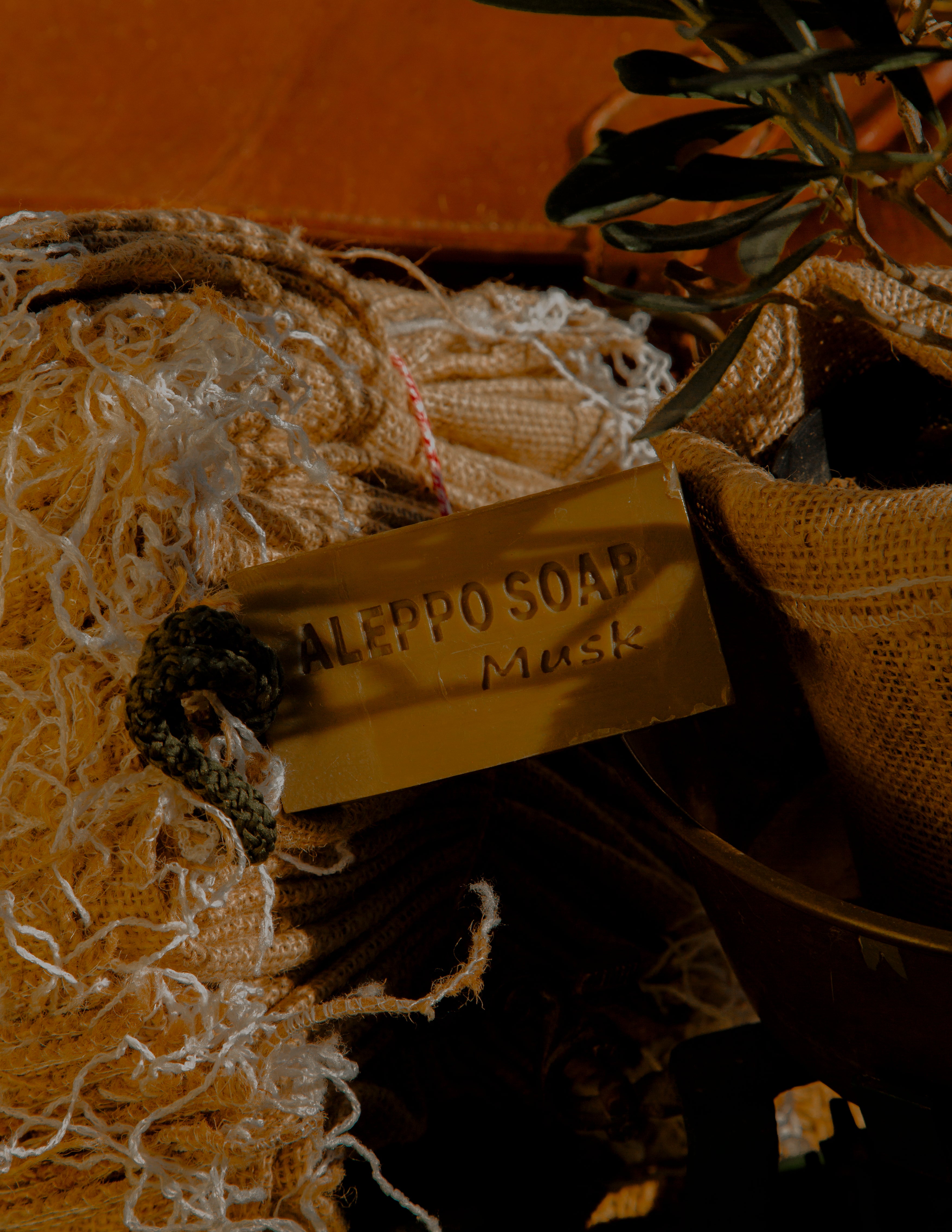 Savon d'Alep aux notes chaudes de Musc